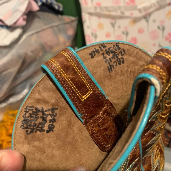 Ariat Womens Boots 7.5 Brown Embroidered with Turquoise Detail Mid Calf - Picture 10 of 11